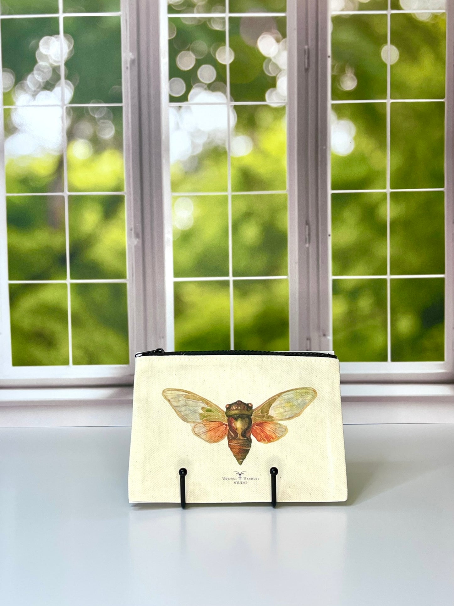 Cicada Canvas Travel Bag – Natural Cotton Zipper Pouch in Two Sizes